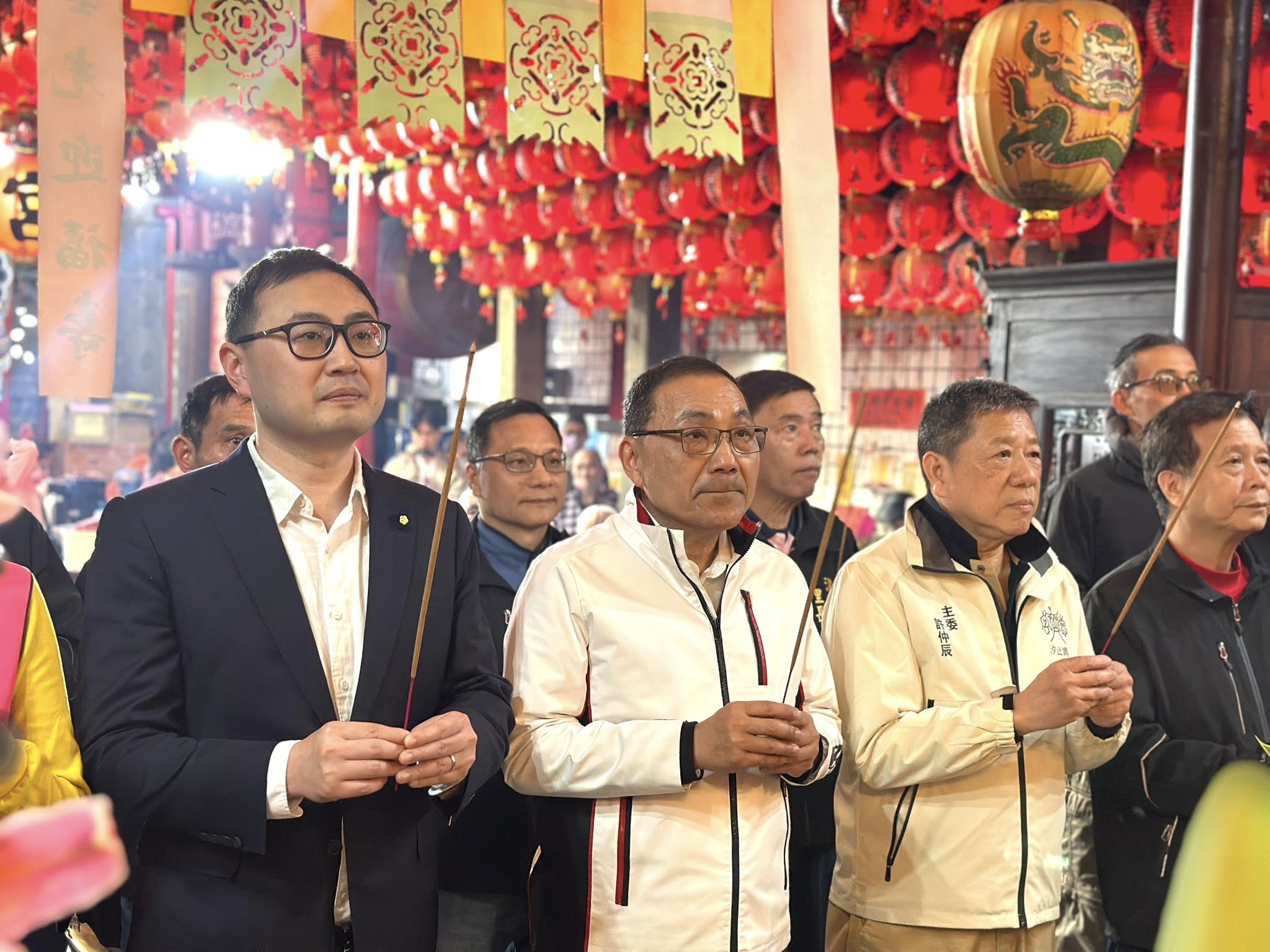汐止濟德宮-廟宇公告最新消息-歡迎侯友宜市長蒞臨濟德宮參香拜年