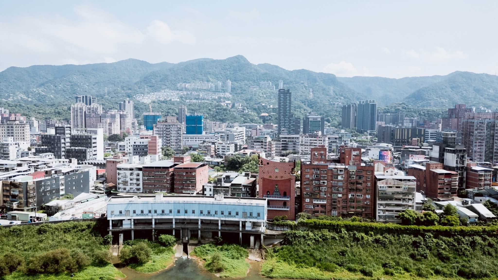 汐止濟德宮-重建新廟最新消息-濟德宮重建新廟 彩繪琉璃媽祖